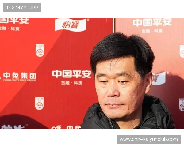 李霄鹏在中超的战术传承与本土化实践