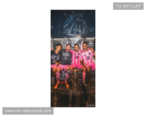 阿根廷的冠军巡游载入史册,梅西与队友共拥荣耀