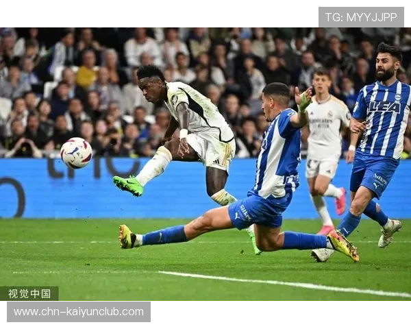 维尼修斯弧顶世界波皇马再下一城