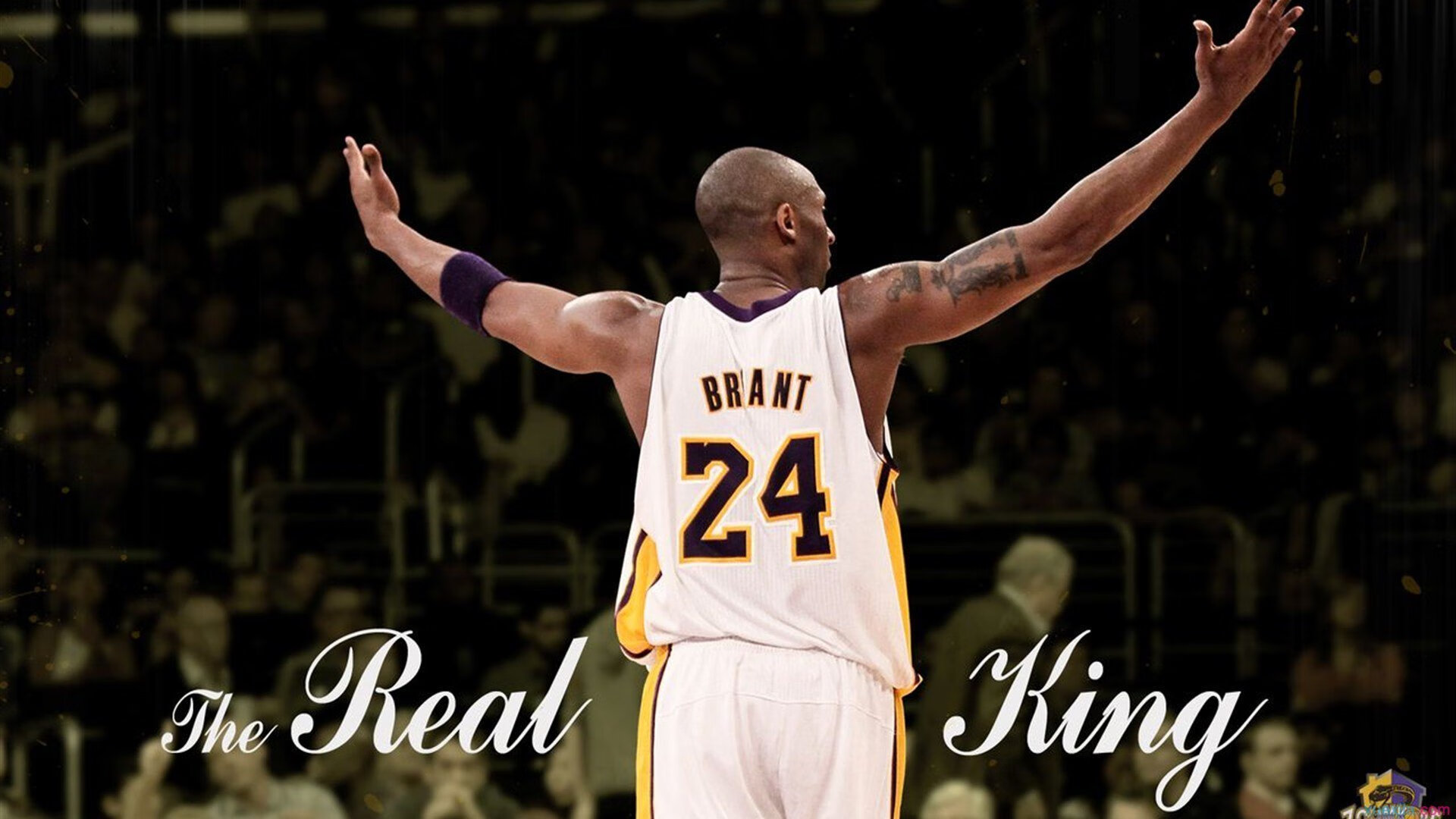 “城市上班族晨间楼梯跑”挑战日 白领提前半小时打卡健身